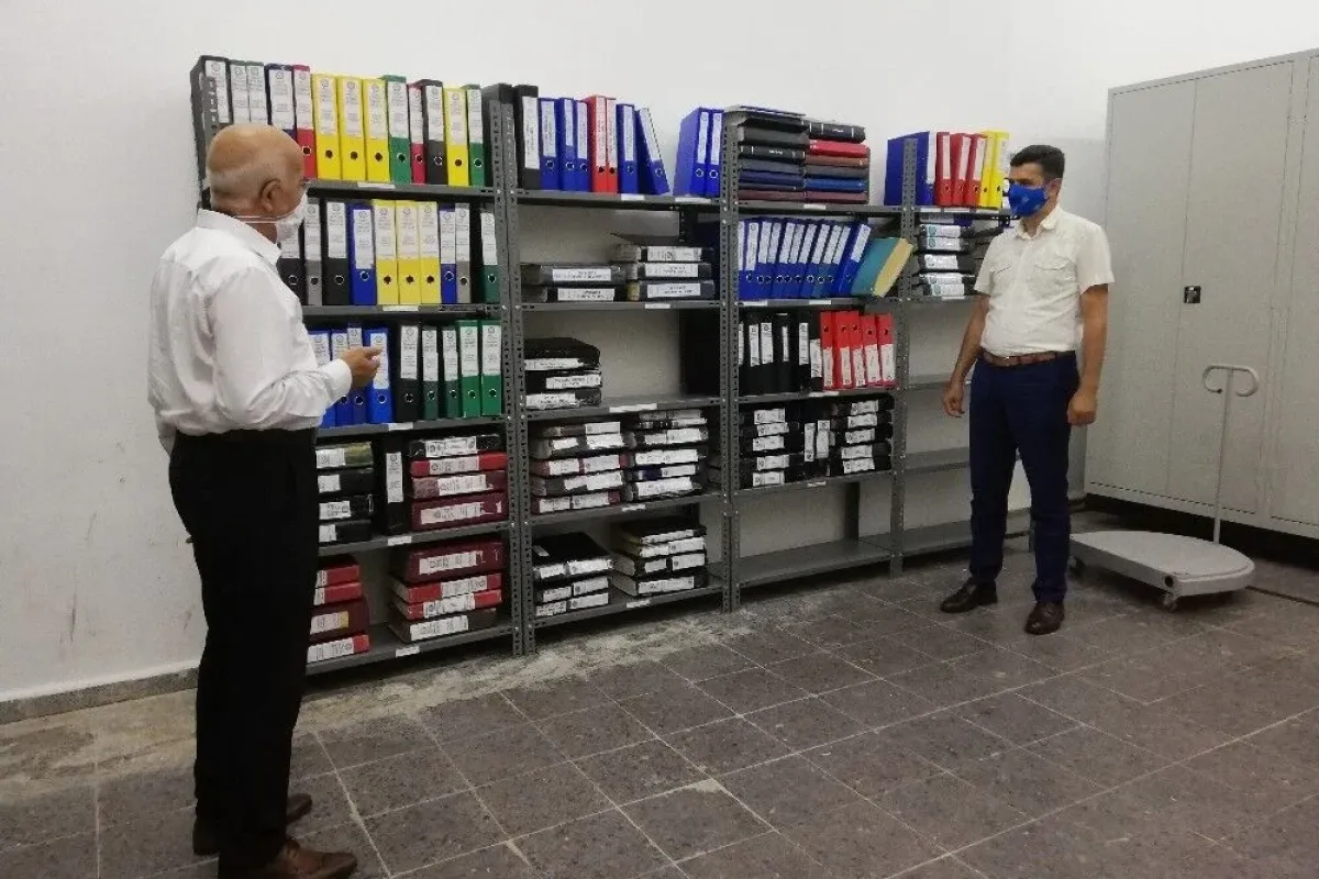 Üniversitenin karar geçmişi dijital arşivde