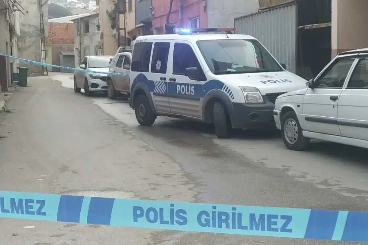 Bursada 80 yaşındaki baba tartıştığı oğlunu silahla vurdu