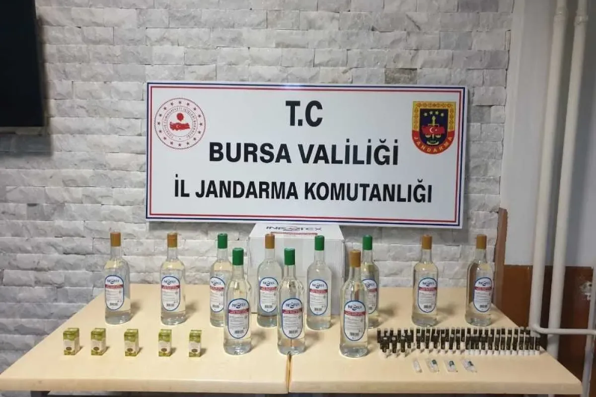 Bursada bir kişinin ölümü, bir kişinin de zehirlenmesiyle harekete geçen jandarma ekipleri bir kişiyi gözaltına aldı