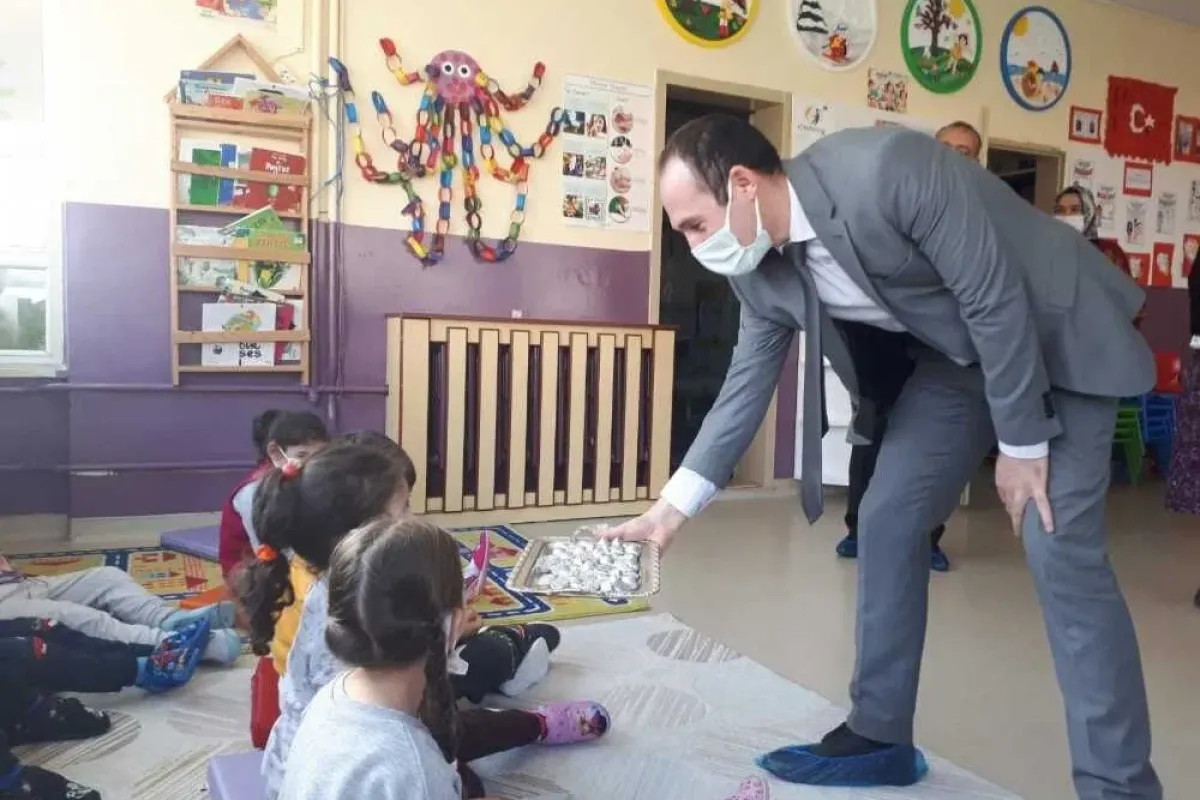 Miniklere devlet ziyareti