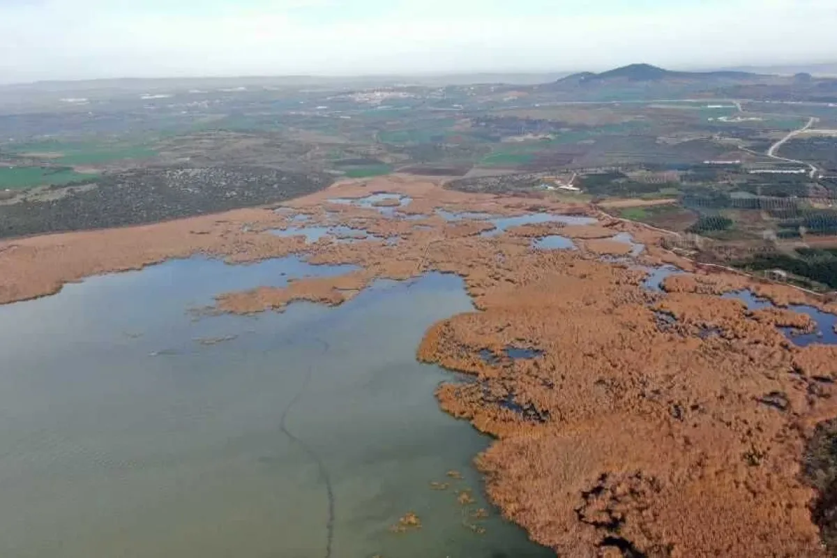 2600 yıllık geçmişi olan Uluabat Gölünde kuraklık tehlikesi