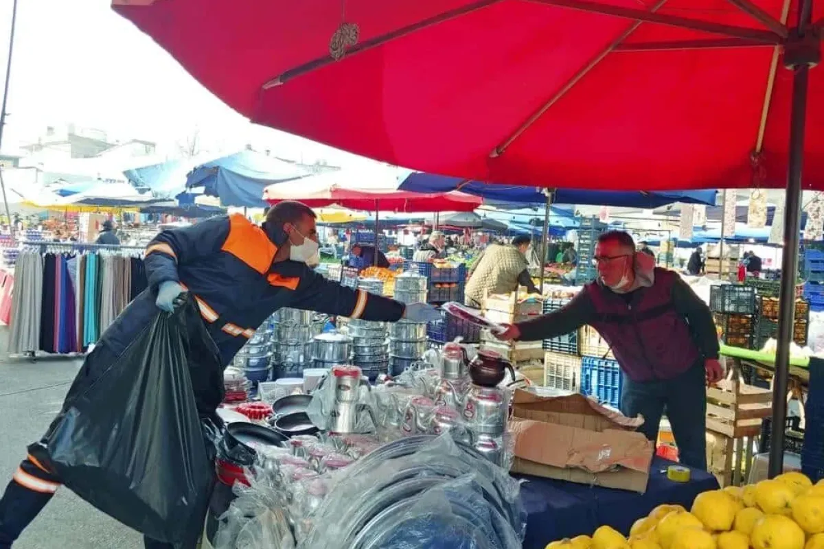 Pazarcılara 3 bin siperlik