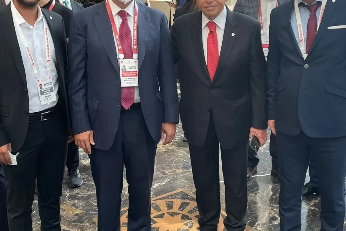 Bursaspor Başkanı Hayrettin Gülgüler, TFF Başkanı Nihat Özdemirle görüştü