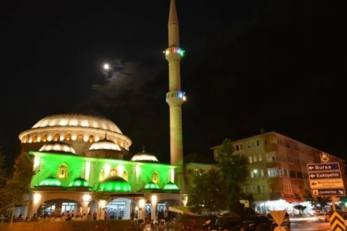 Müftülük duyurdu: İnegölde sabah namazının vakti değişti!