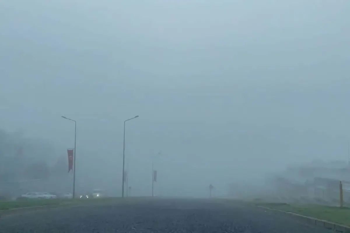 Bursada sabah saatlerinde yoğun sis etkili oldu