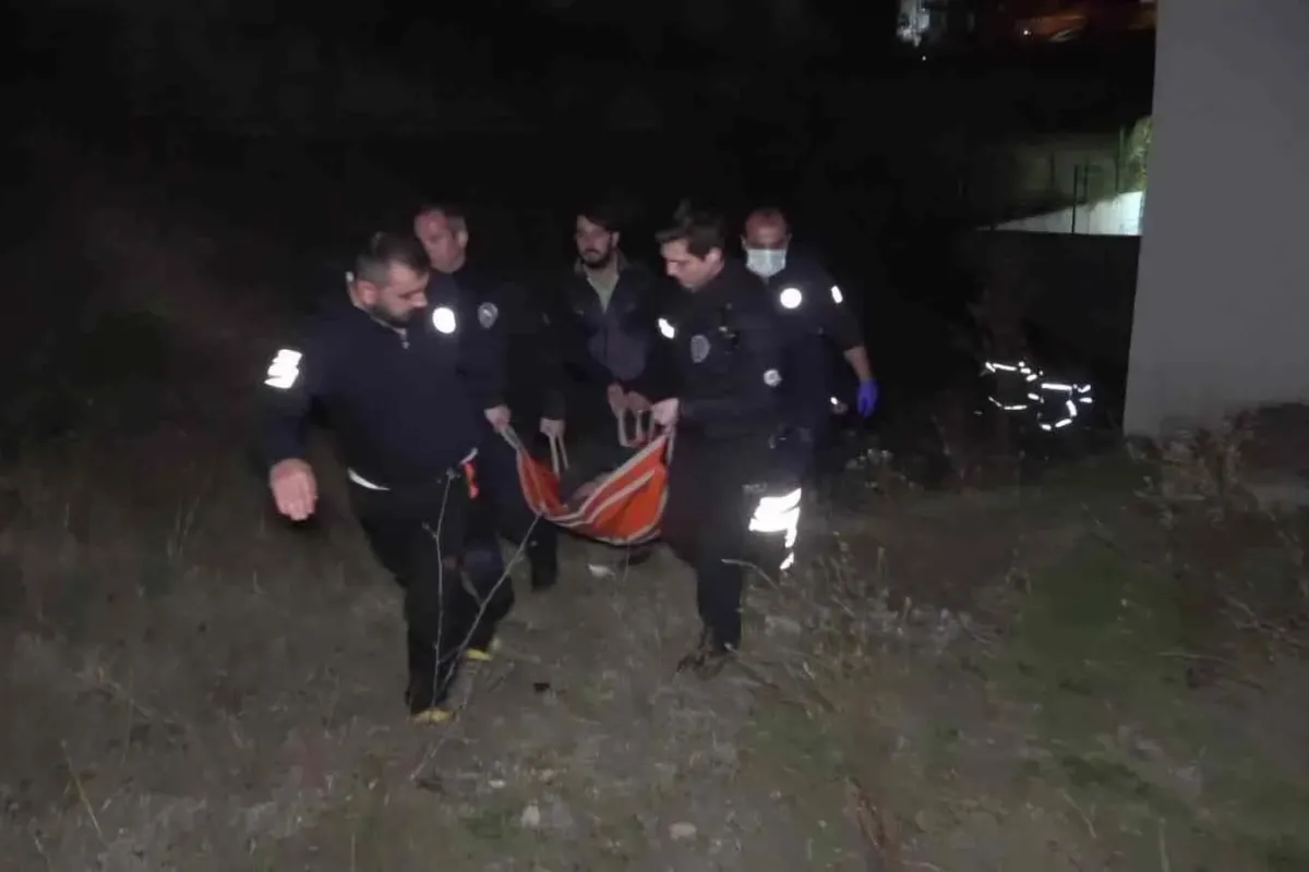 Bursada 15 metreden yuvarlanarak uçuruma düştü, ekipler seferber oldu