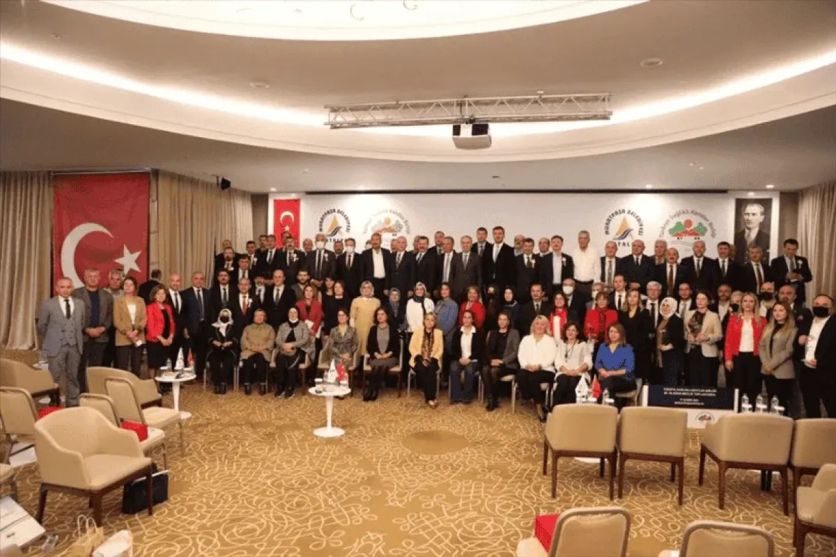 İnegöl Belediyesi Ödülünü Antalyada Aldı