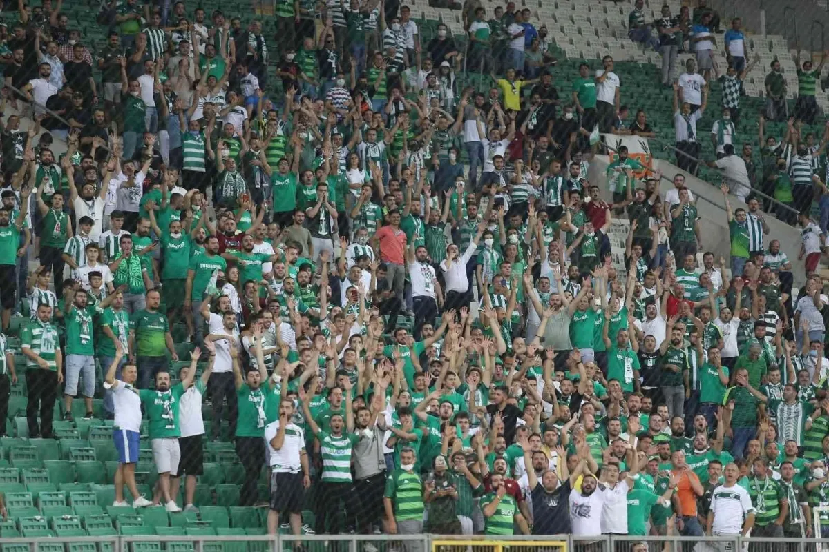 Bursasporda kombine satışı yarın saat 16.16da sona eriyor