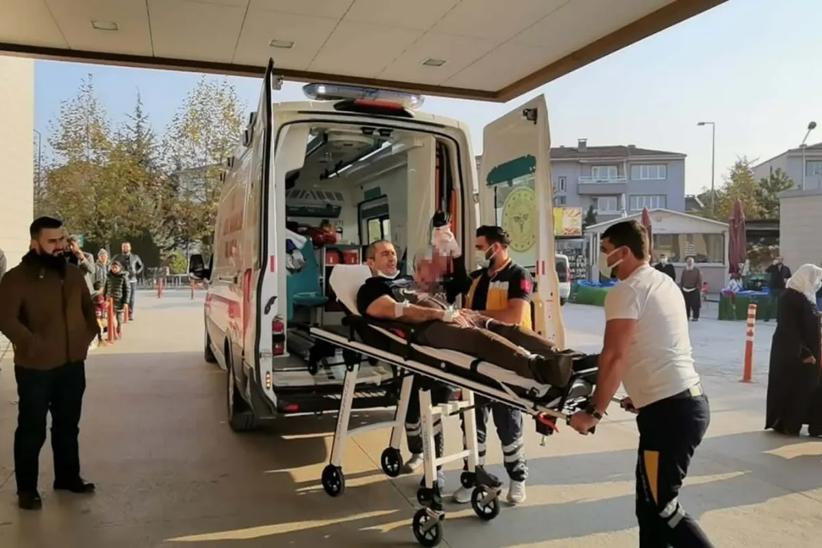 Fabrika işçisi kolunu makineye kaptırdı