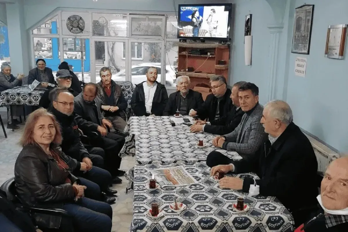 CHP yönetimi lodos mağduru çiftçileri ziyaret etti