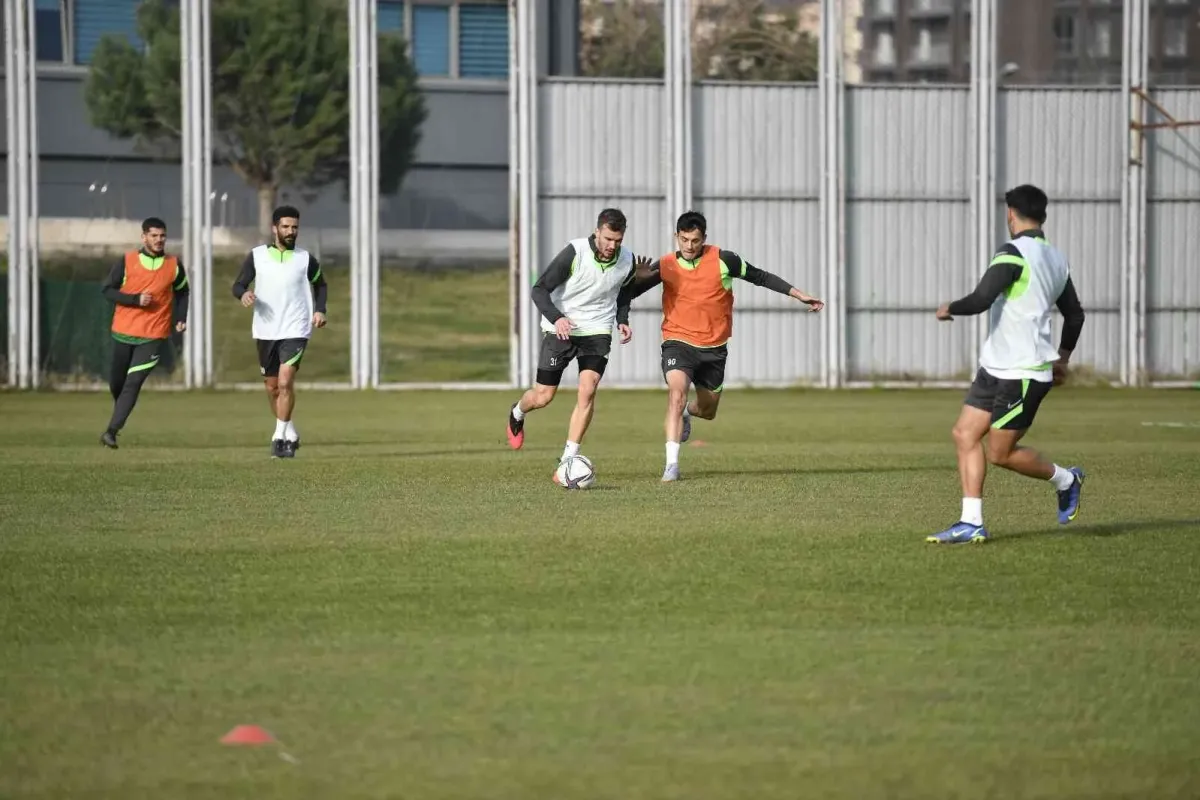 Bursasporda Ankaragücü maçı hazırlıkları devam etti