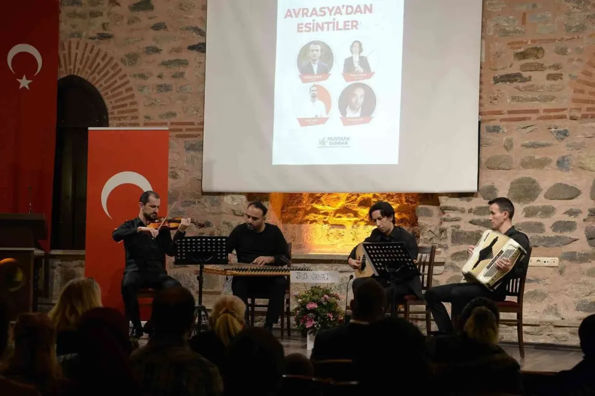 Osmangazide Avrasyadan Esintiler Konseri