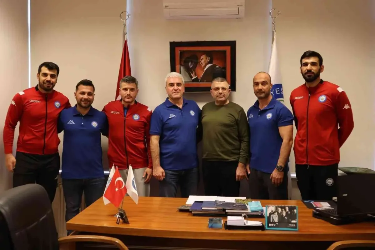Nilüfer Belediyesporda erken transfer