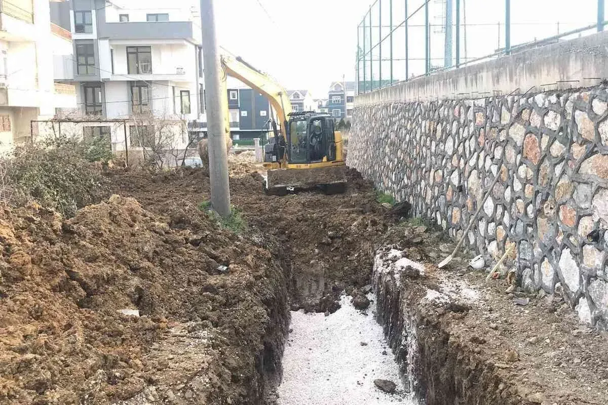 Gemlikte altyapı atağı
