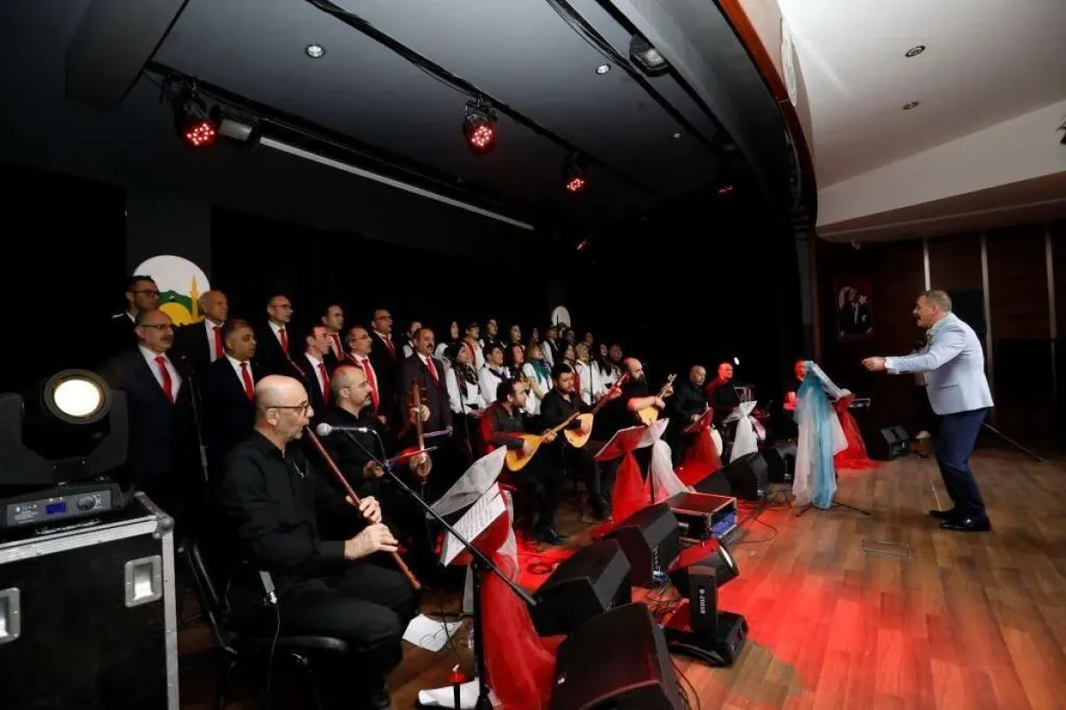 Münevver Özdemirden unutulmaz müzik ziyafeti