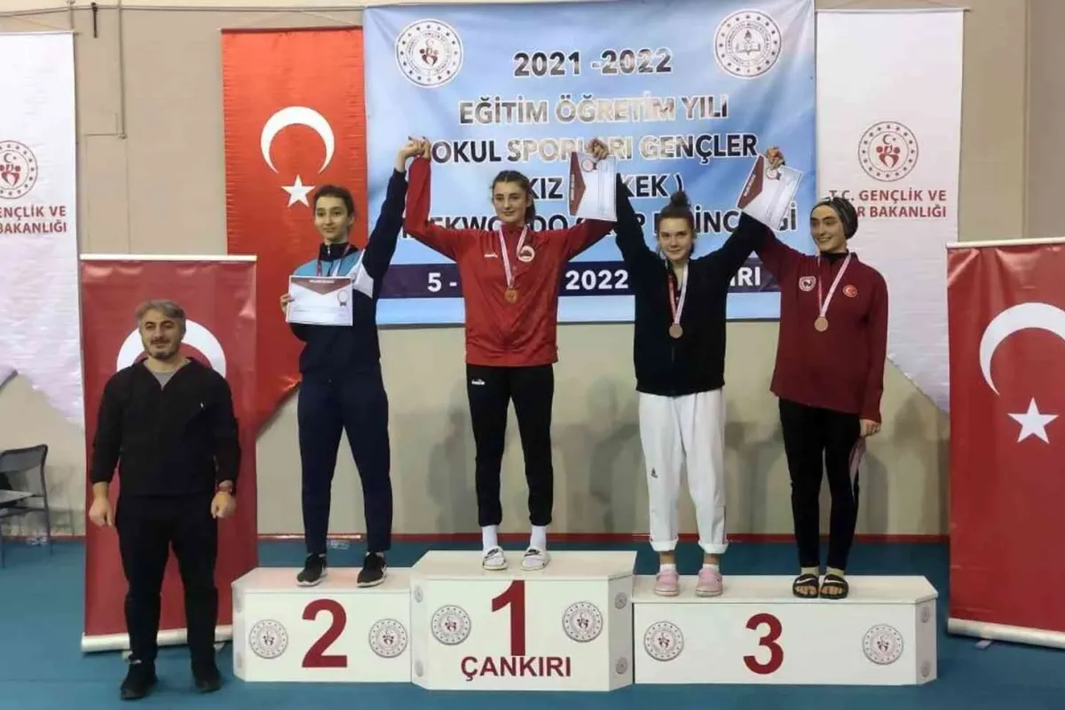 Tatamide Osmangazi fırtınası esti