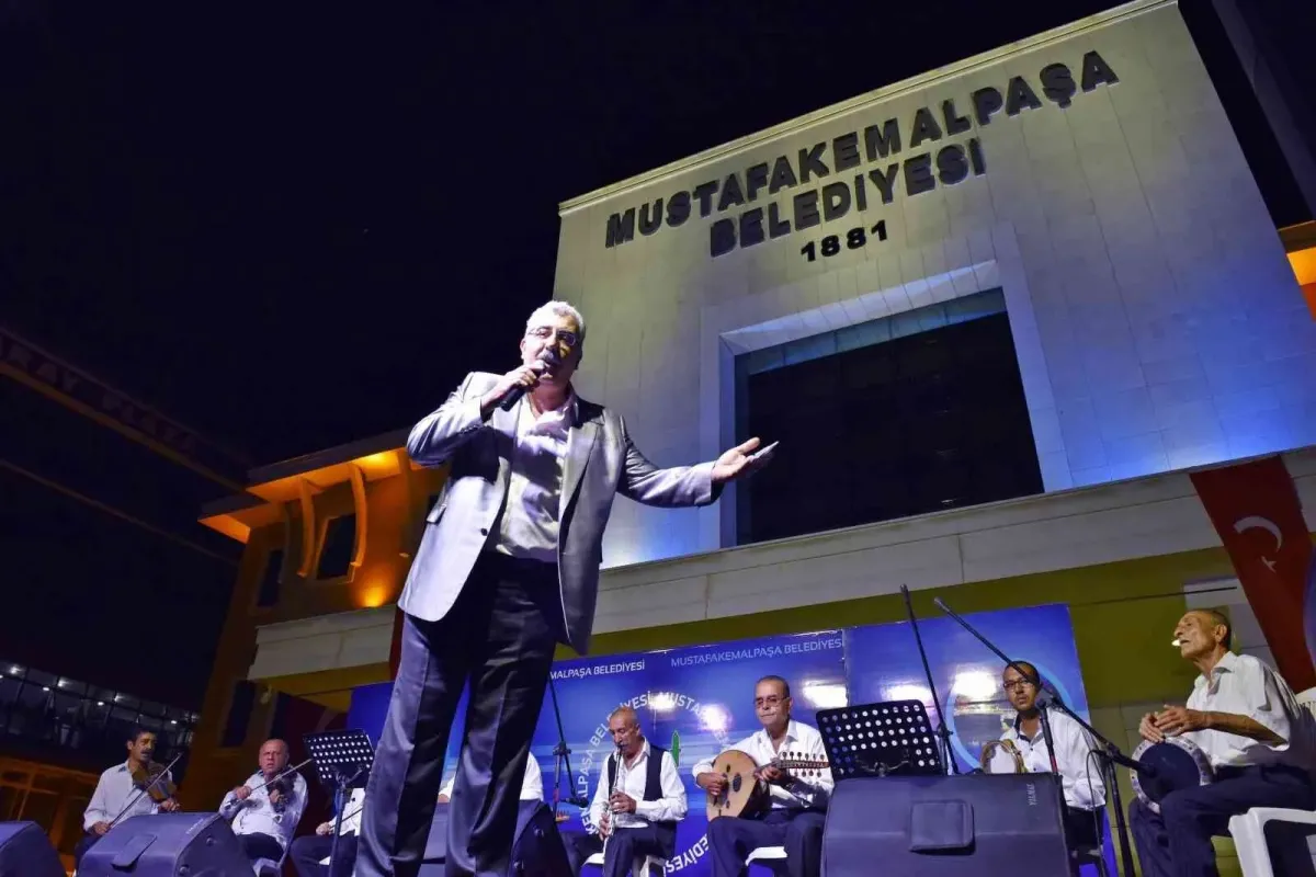 Bursada koro şefi kalbine yenildi