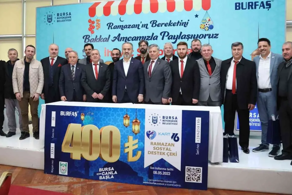 Mahalle bakkallarında Ramazan bereketi