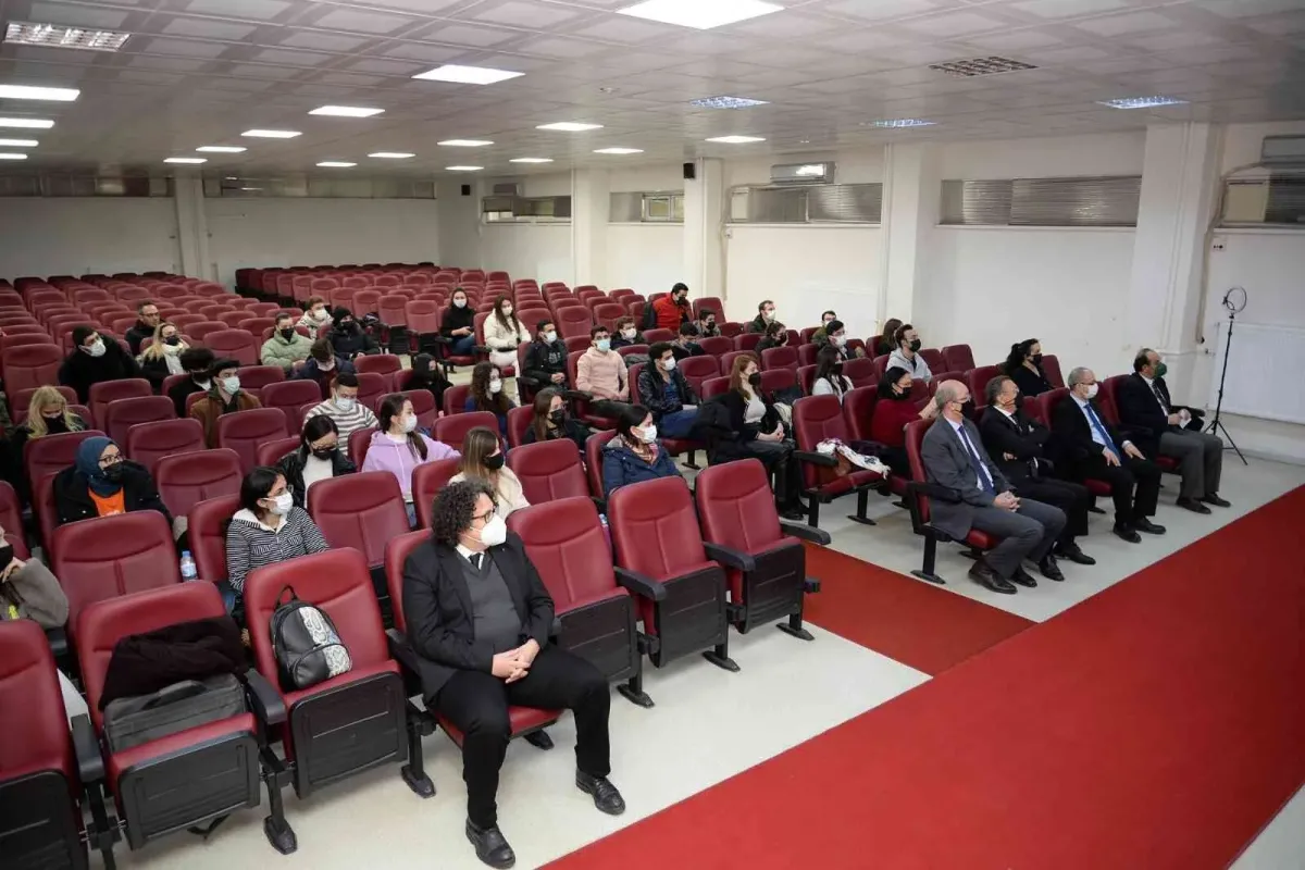 BUÜde dijital dönüşüm eğitimleri başladı