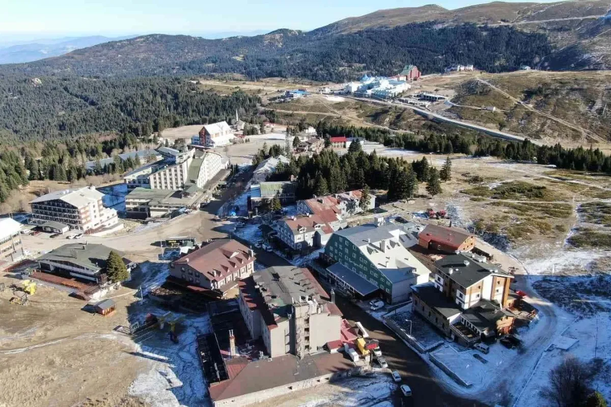 Uludağ yeni yıla kar olmadan giriyor