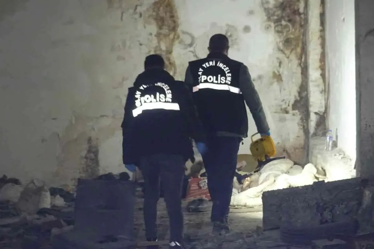 Bursada metruk binada şüpheli ölüm