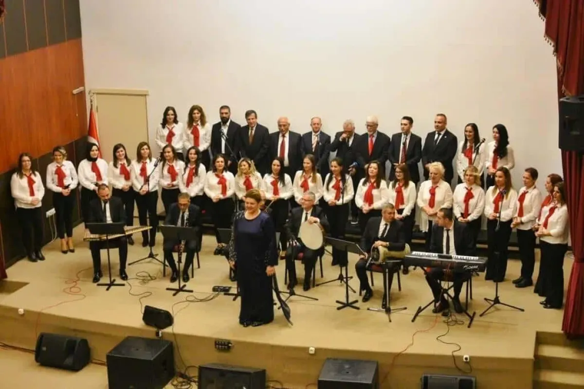 Yenişehirde öğretmenlerden muhteşem konser