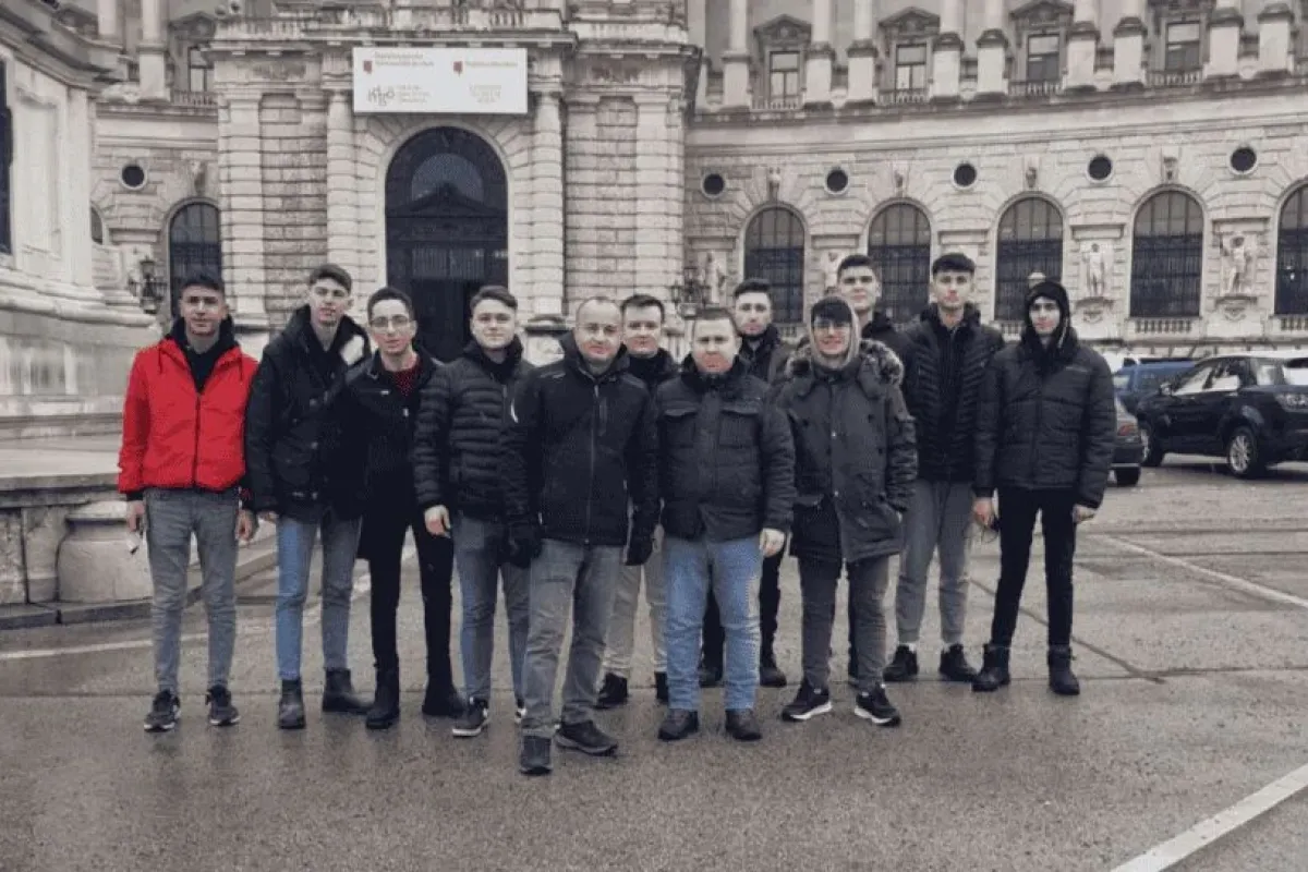 İnegöllü öğrenciler Avrupa'ya açıldı