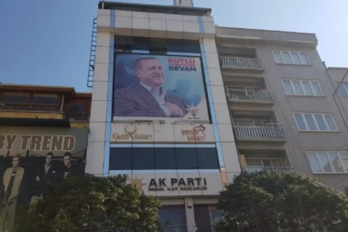 AK Partide bomba iddia!!! Aday olacak mı?