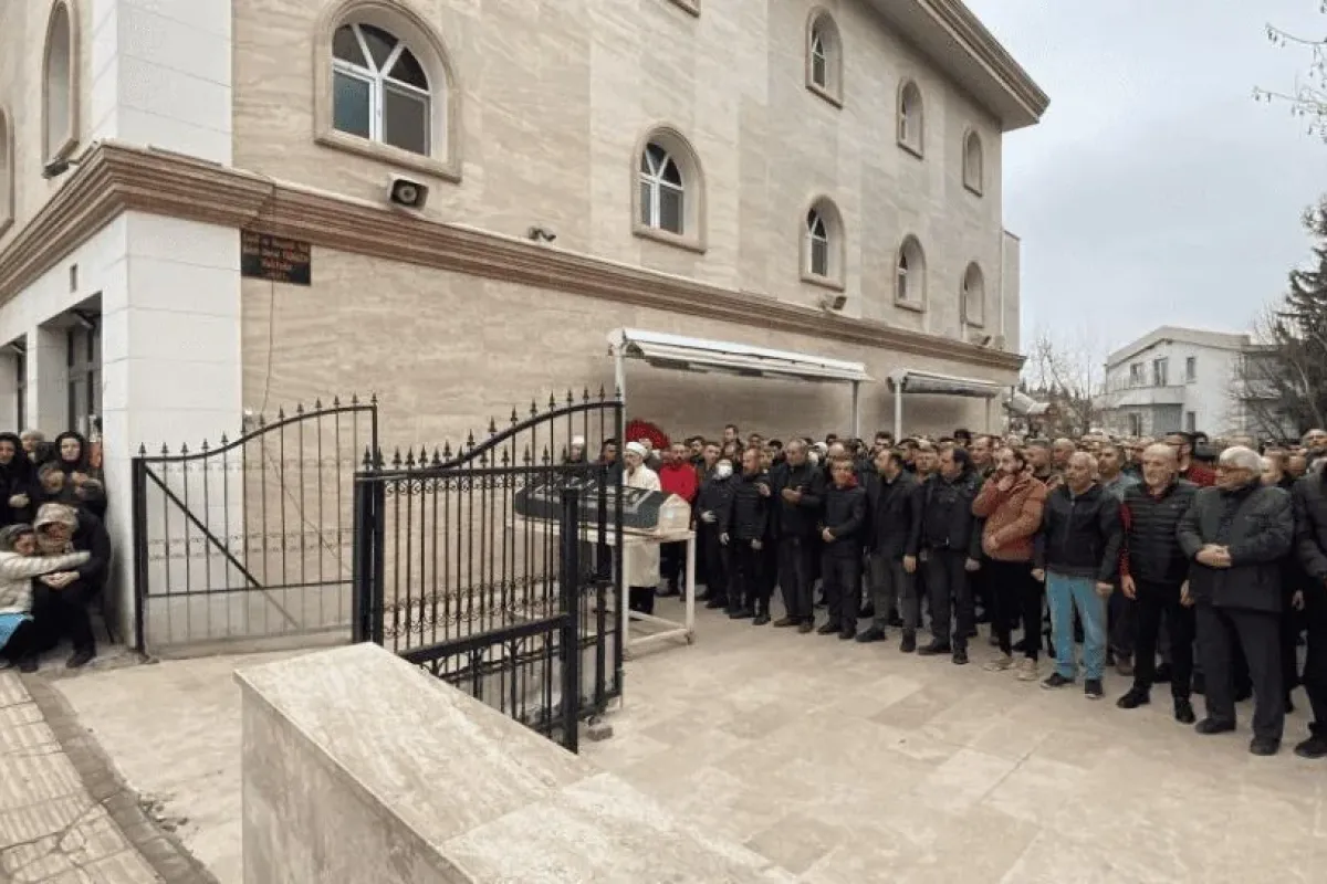 Cinayete kurban giden 2 çocuk babası toprağa verildi
