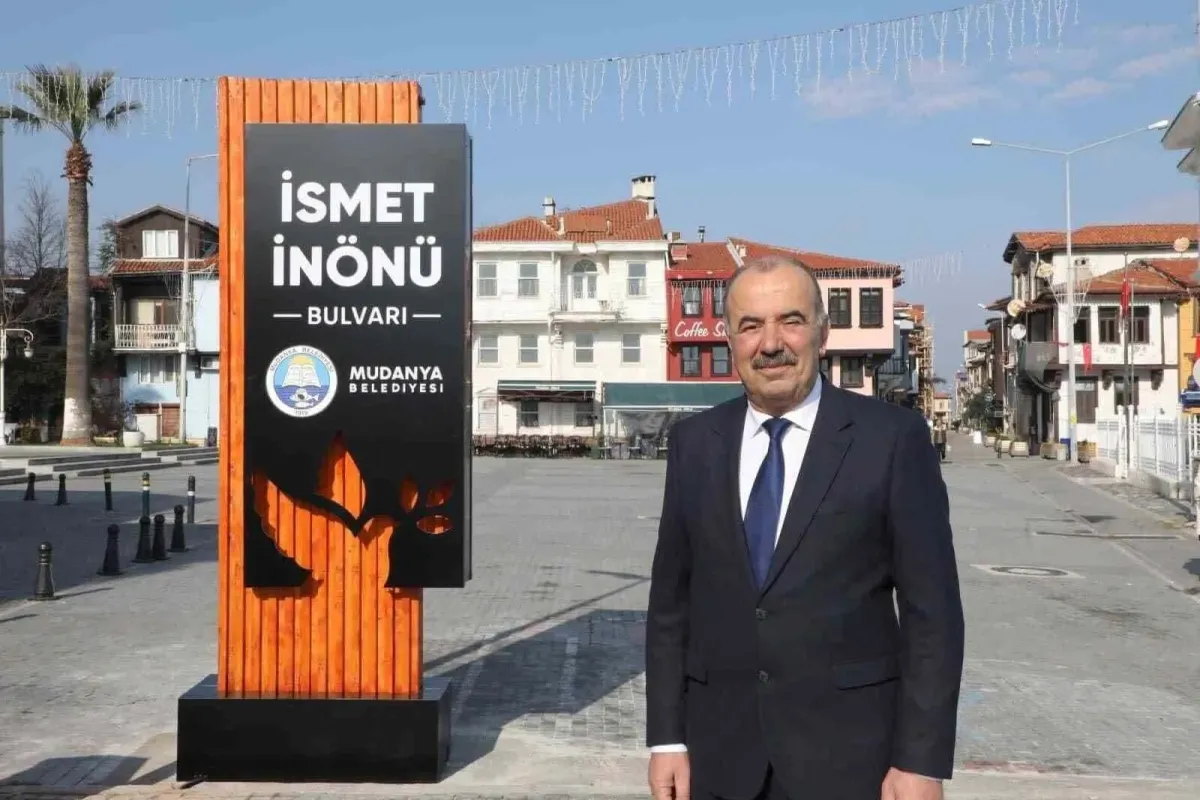 Mudanyada logolu totem tartışmasına montajlı fotoğraflar damga vurdu