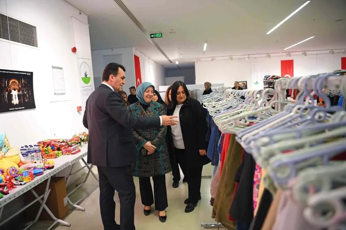Osmangaziden 3 bin 488 depremzedeye kıyafet desteği