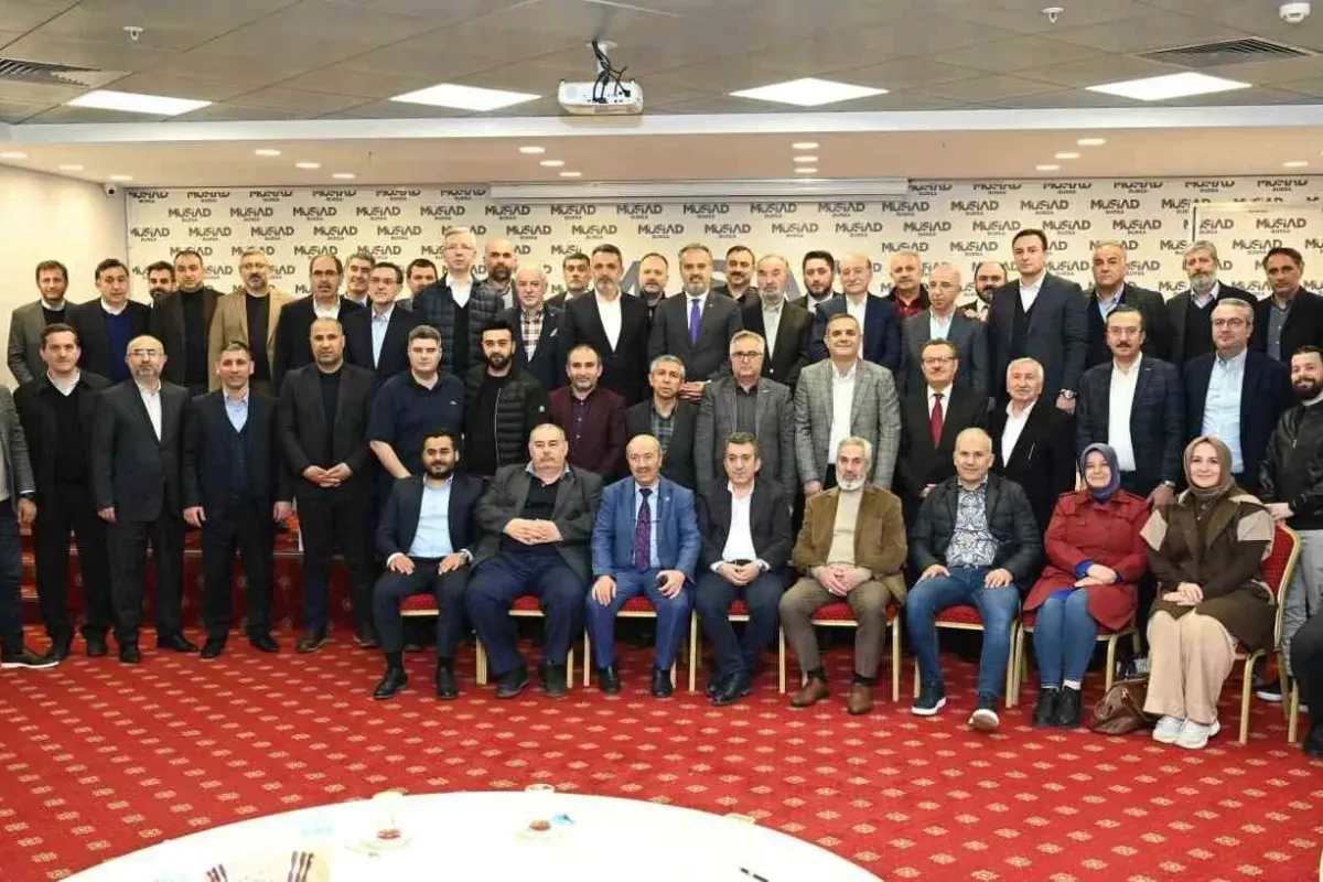 Başkan Aktaş, Bursa dönüşmek zorunda