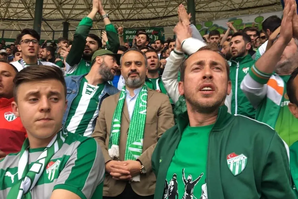 Alinur Aktaş: Bursasporun direnişinde ben de varım