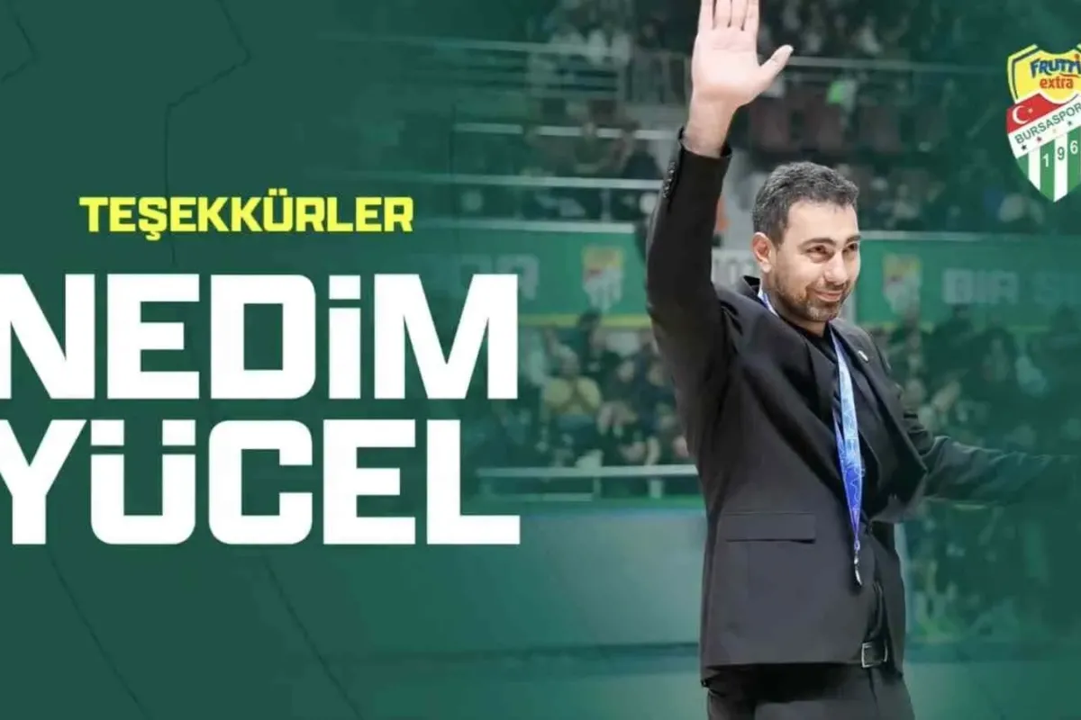 Frutti Extra Bursaspor, Genel Menajer Nedim Yücelle yollarını ayırdı