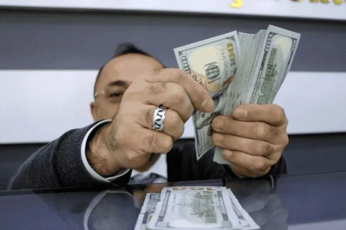 Dolar uçuyor!!!