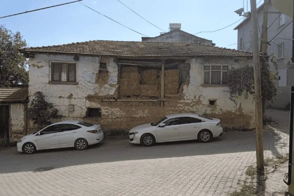 İnegölde ailesini rehin aldı, 3 kişiyi yaraladı