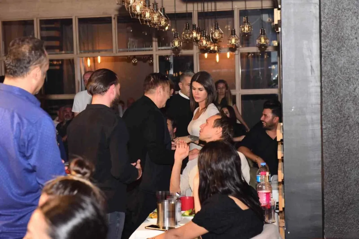 Mehmet Ali Erbil, 40 yaş küçük sevgilisi ile Bursada