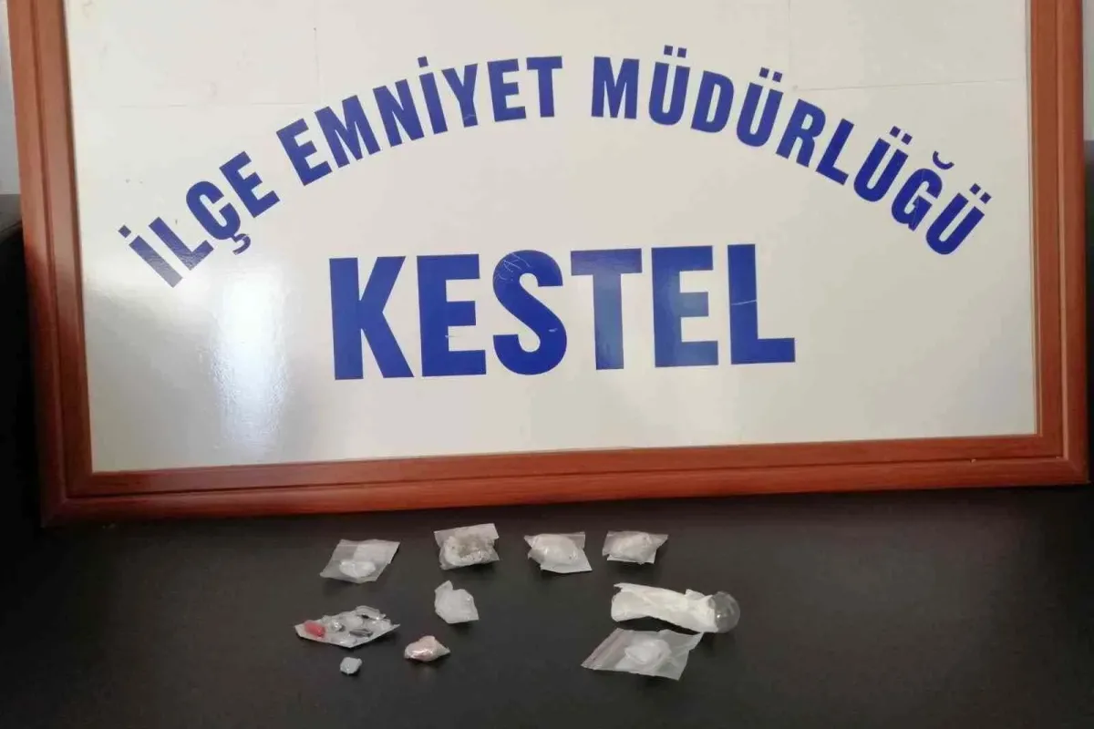 Kestelde polis uygulamasında yakalanan 10 kişi adliyeye sevk edildi