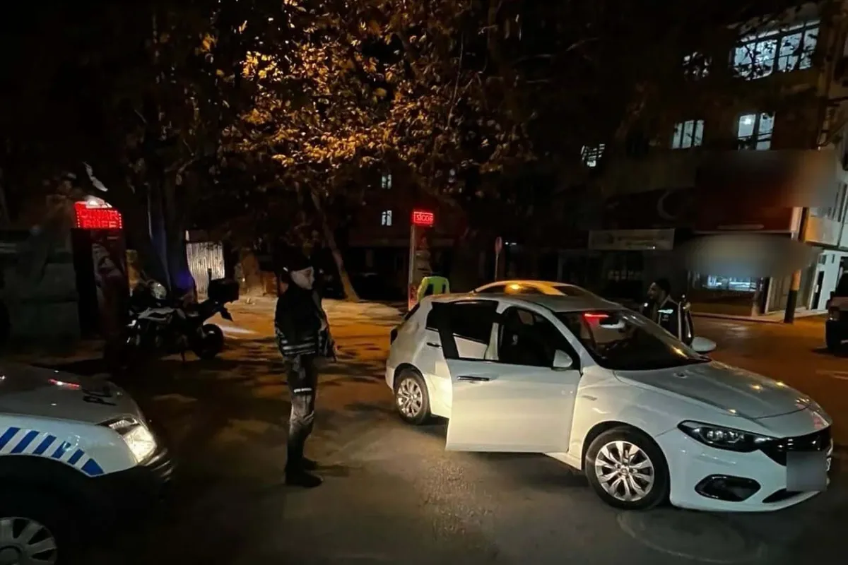 Bursa polisinden sıkı denetim: 5 gözaltı