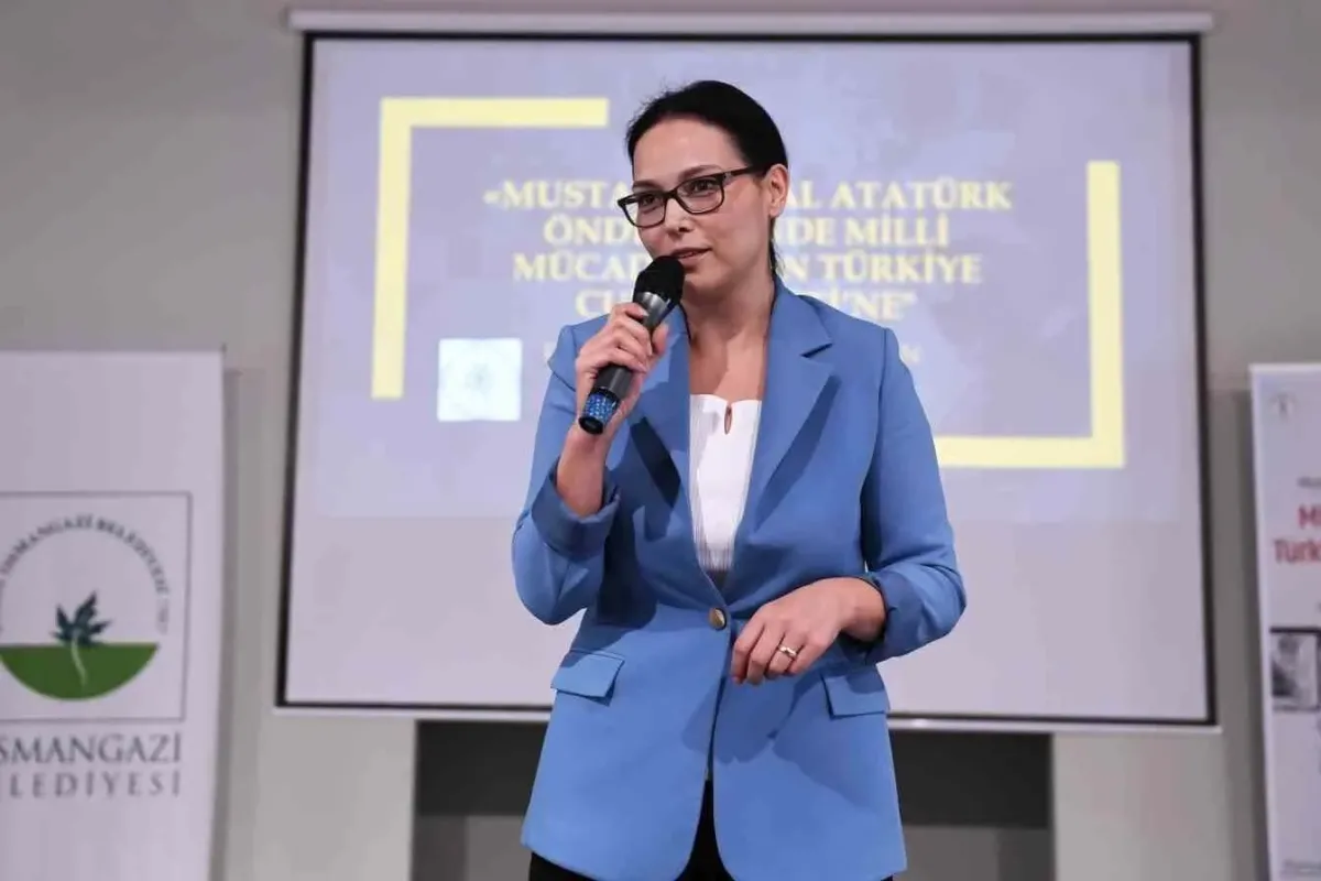 Öğrencilere milli mücadele dönemi ve Türkiye Cumhuriyetinin kuruluşu anlatıldı
