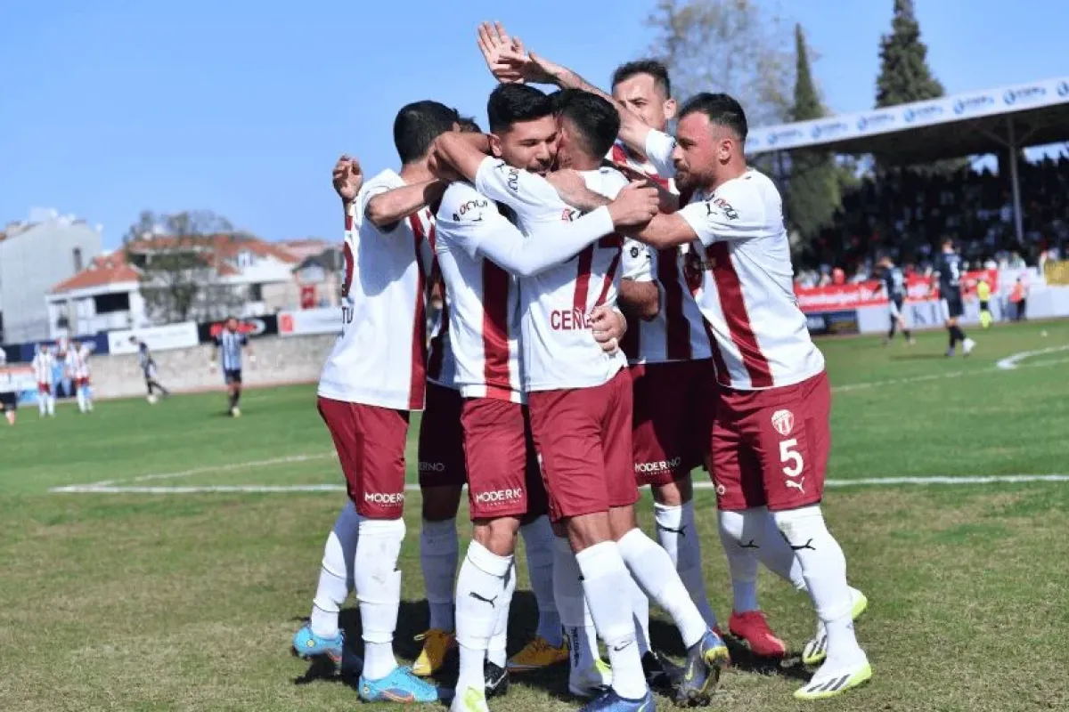 İnegölspor evinde faklı galip geldi