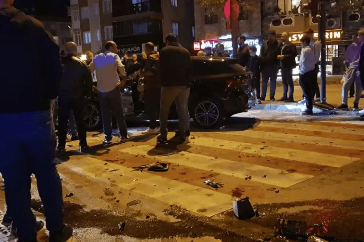 İnegöl'de kırmızı ışık ihlali kazaya neden oldu