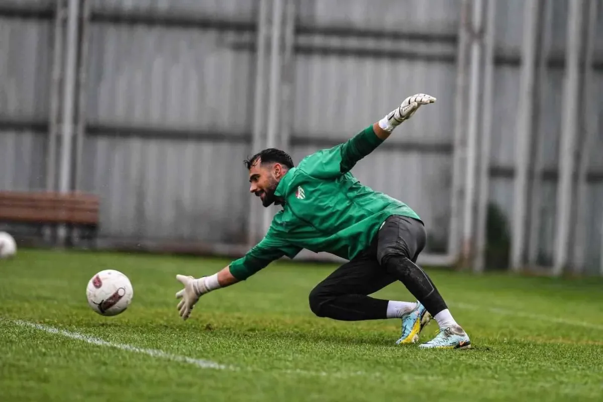 Bursasporda Kırklarelispor maçının taktik çalışması yapıldı