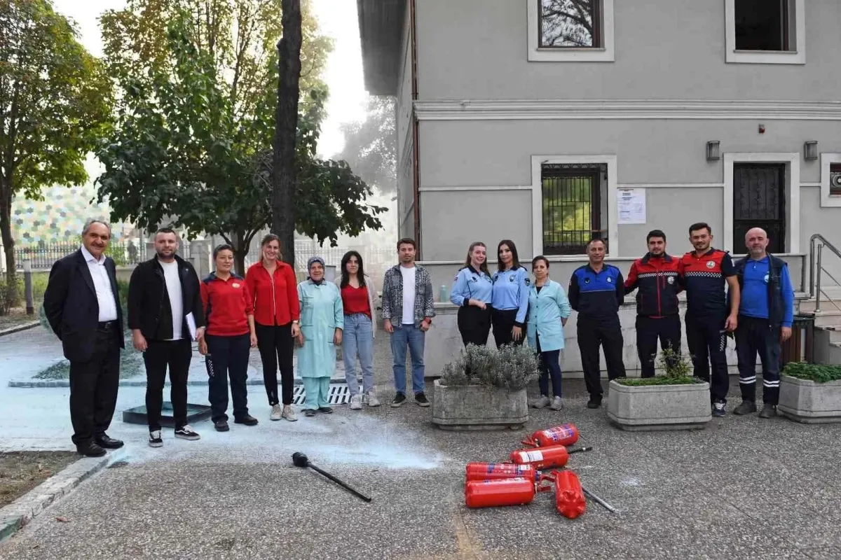 Osmangazi Belediyesinde yangın tatbikatı