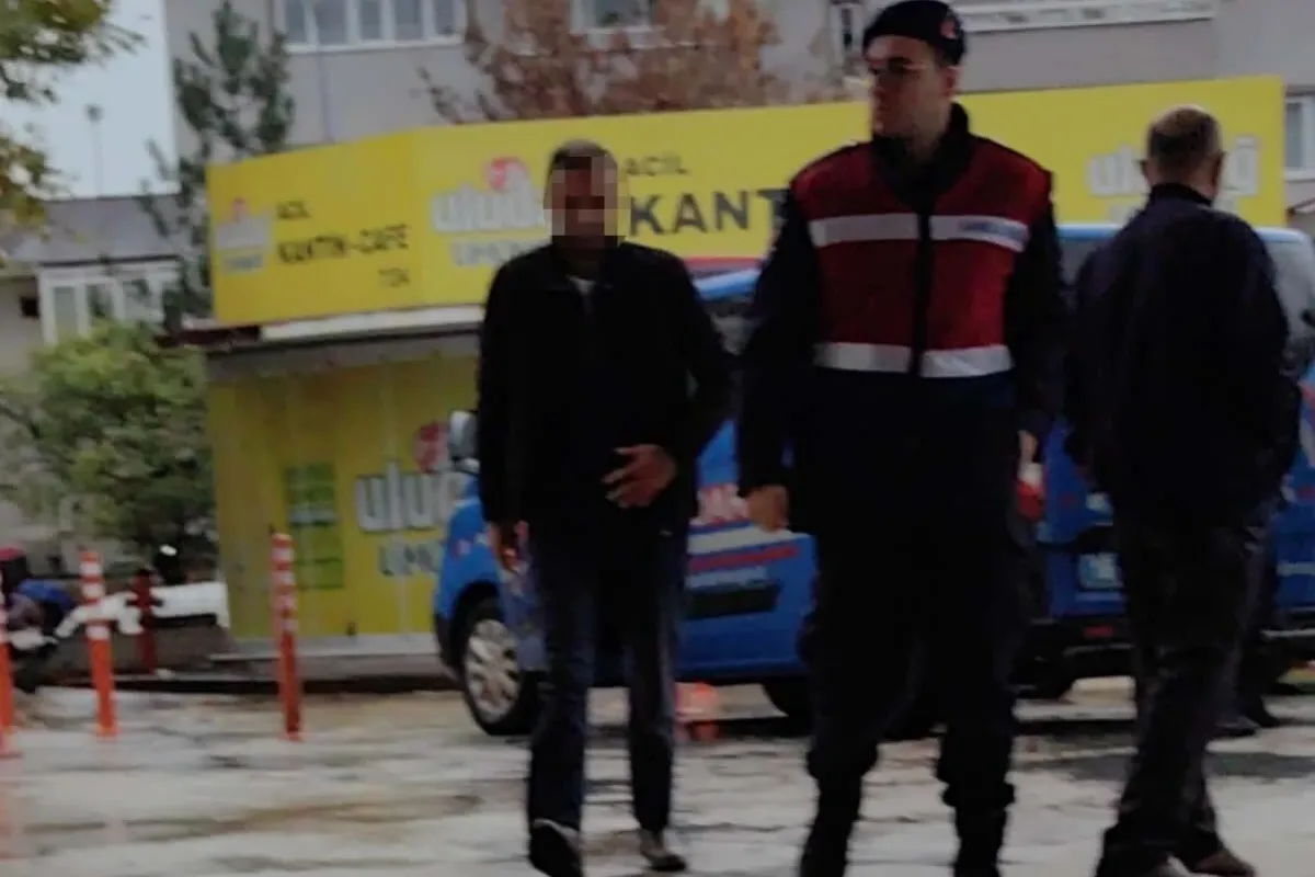 Atatürke hakaret ettiği iddia edilen şahıs tutuklandı