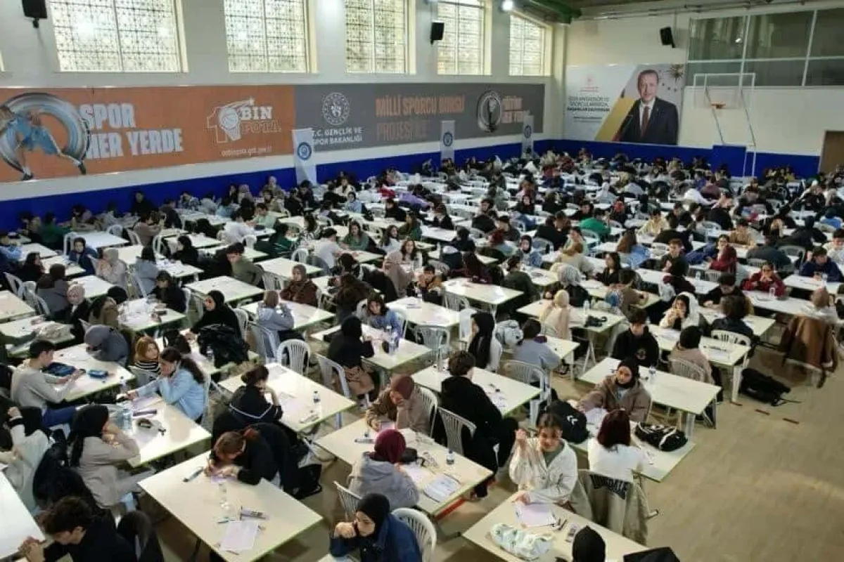 Yıldırımdan gençlere TYT desteği