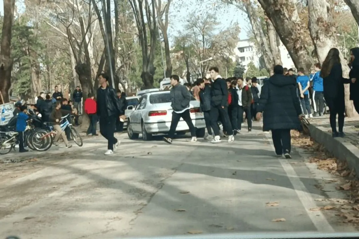 İnegöl'de öğrenciler arasında bıçaklı kavga