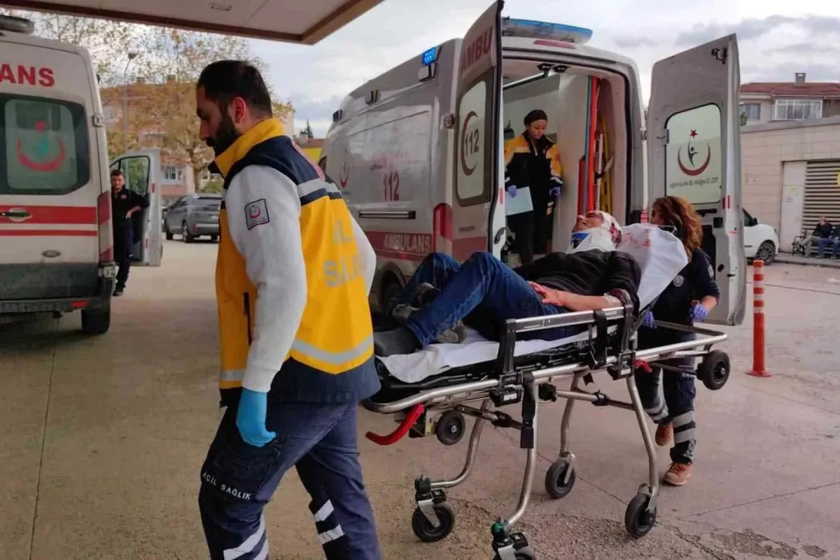 Bursada silahlı kavga; 1i ağır 2 yaralı