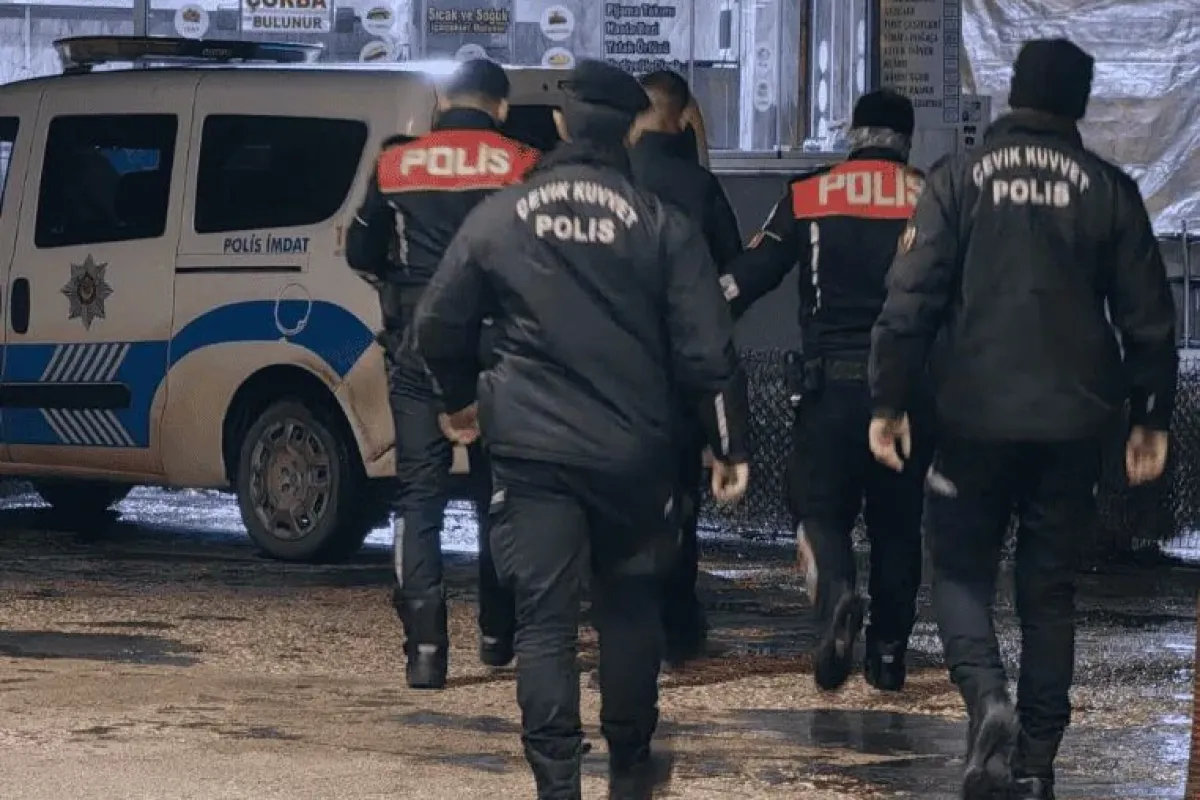 İnegöl'de aranan 2 kişi yakalandı!