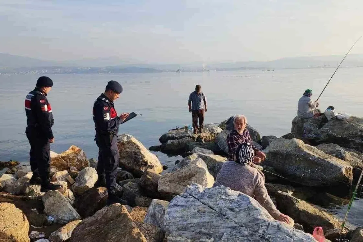 Jandarmadan huzur operasyonu 49 gözaltı